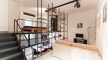 Rental In Rome Riari Loft