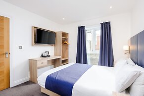 Russell Hotel
