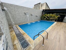 Torca Hotel