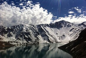 Cajon del Maipo Lodge