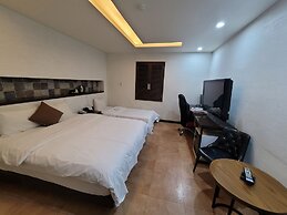 Hotel TJ