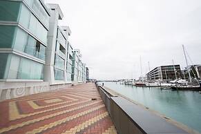 Vibrant Viaduct Harbour