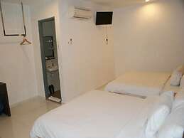 SR Inn