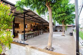 The Rest Hotel
