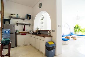 Nazeki Villa