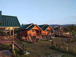 Thong Hug House Resort