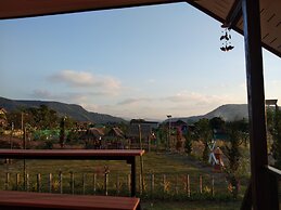Thong Hug House Resort