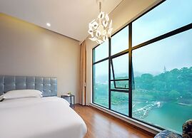 Leading Men Hotel