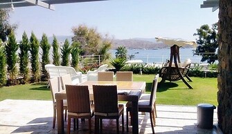 Gumbet Luxury Villa - 3 Bedrooms