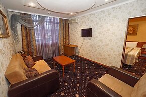 Kiparis Hotel