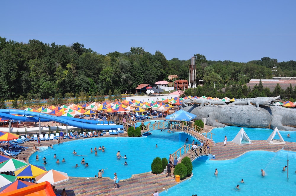 Atlant Holiday Village