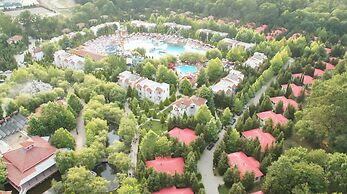 Atlant Holiday Village