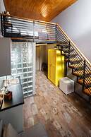 Mezzanine Hotel