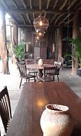 Rustic Hut in Seminyak Bali