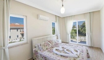 Mutlu Yasam Villalari 6 Bedrooms
