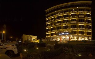 Al-Borg Al-Watheer Serviced Apartments