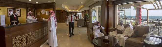 Al-Borg Al-Watheer Serviced Apartments