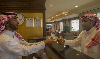 Al-Borg Al-Watheer Serviced Apartments