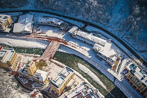 Golden Tulip Rosa Khutor