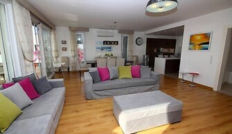 Turgutreis Villa Beaton 5 Bedrooms
