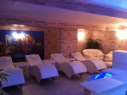 Ases Apart Hotel