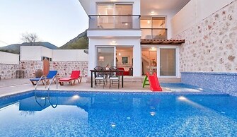 Kas 2 Bedrooms Villa With Private Pool