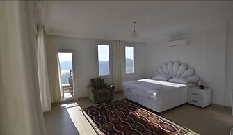 Kalkan 5 Bedrooms Villa Private Pool