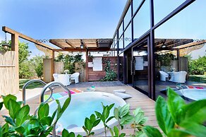 Aquaduct Hotel