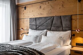 PUREST Alpine Hideaway