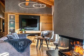 PUREST Alpine Hideaway