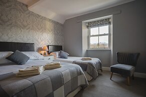Lyndale Guest House