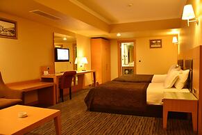 Grand Simay Hotel