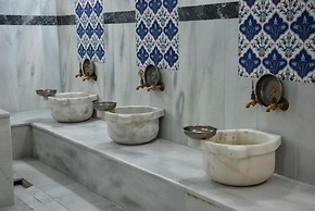 Grand Simay Hotel