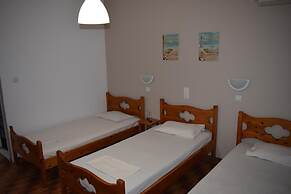 Aratos Hotel