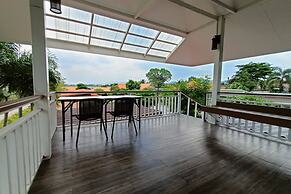 Aob-Oun Homestay