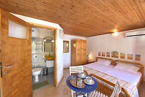 Secret Sporades