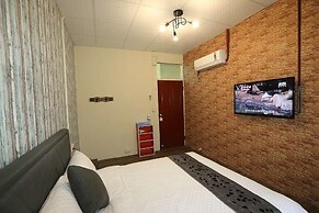 Tom Tom B&B