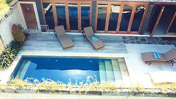 Gili Palms Villas
