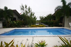 Long Lake Resort