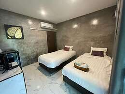 Long Lake Resort