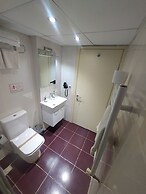 Udi Hotel