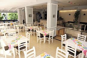 Hotel Alpha