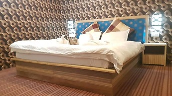 The Wooden Nest