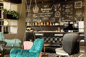 Motel One Barcelona-Ciutadella