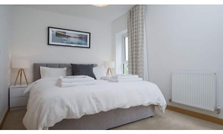 Tailored Stays  -  Executive Town House