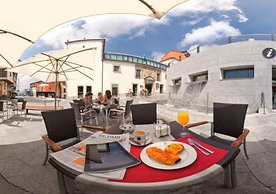 Hotel Palacio De Meras
