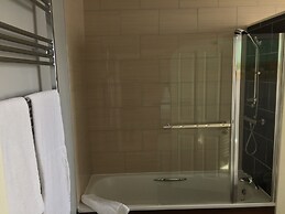 The Clyffe Hotel