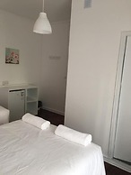 Lx Center Guesthouse