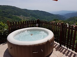 Amelia Dream View