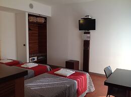 Hotel Bed & Business
